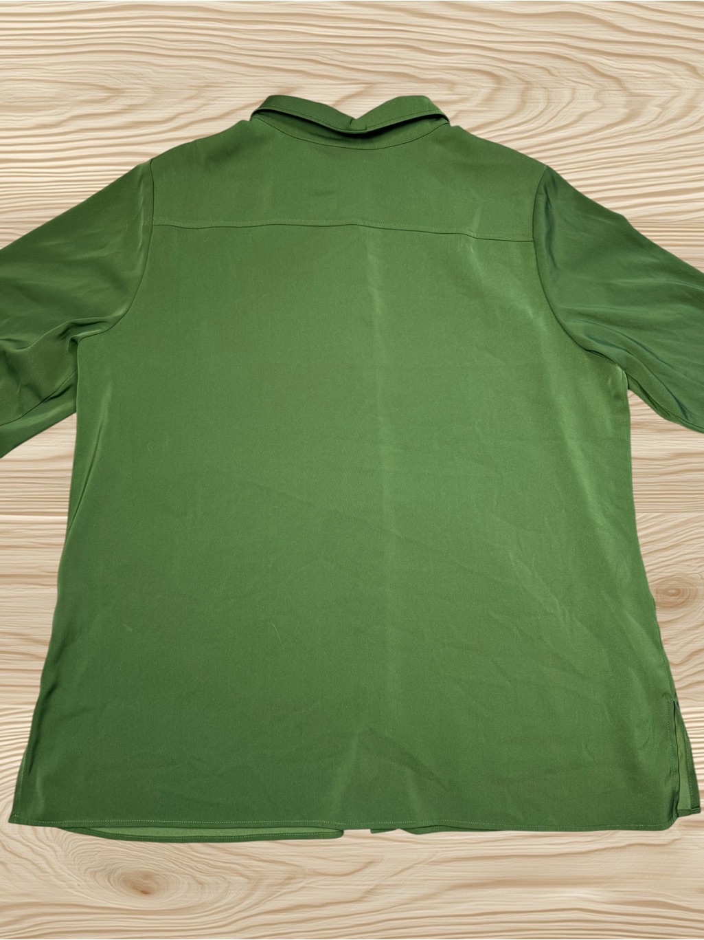 Susan Graver Stretch Peachskin Button-Front Green Shirt Size Xl — image 5 of 8